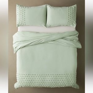 CREAM Urban Outfitters Tufted Dot Duvet Cover and Two Standard Pillow Shams